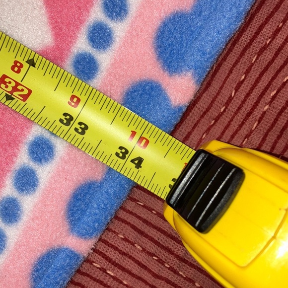 Cozy fleece Pet Blanket with Paw bone and Heart Design - Pink and Blue - Picture 7 of 8